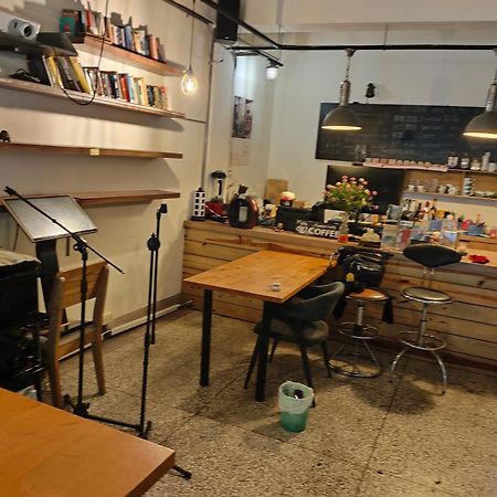 Formosa Backpackers Hostel & Apartment（青年民宿） Hualien Extérieur photo