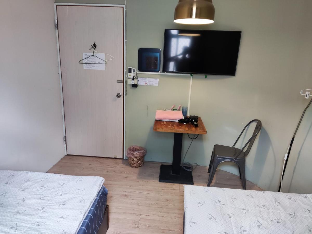 Formosa Backpackers Hostel & Apartment（青年民宿） Hualien Extérieur photo