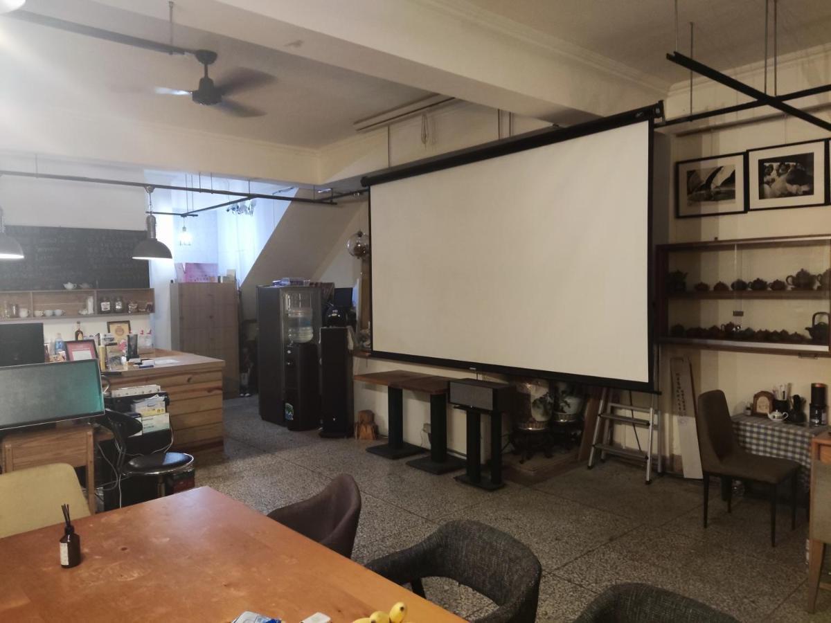 Formosa Backpackers Hostel & Apartment（青年民宿） Hualien Extérieur photo