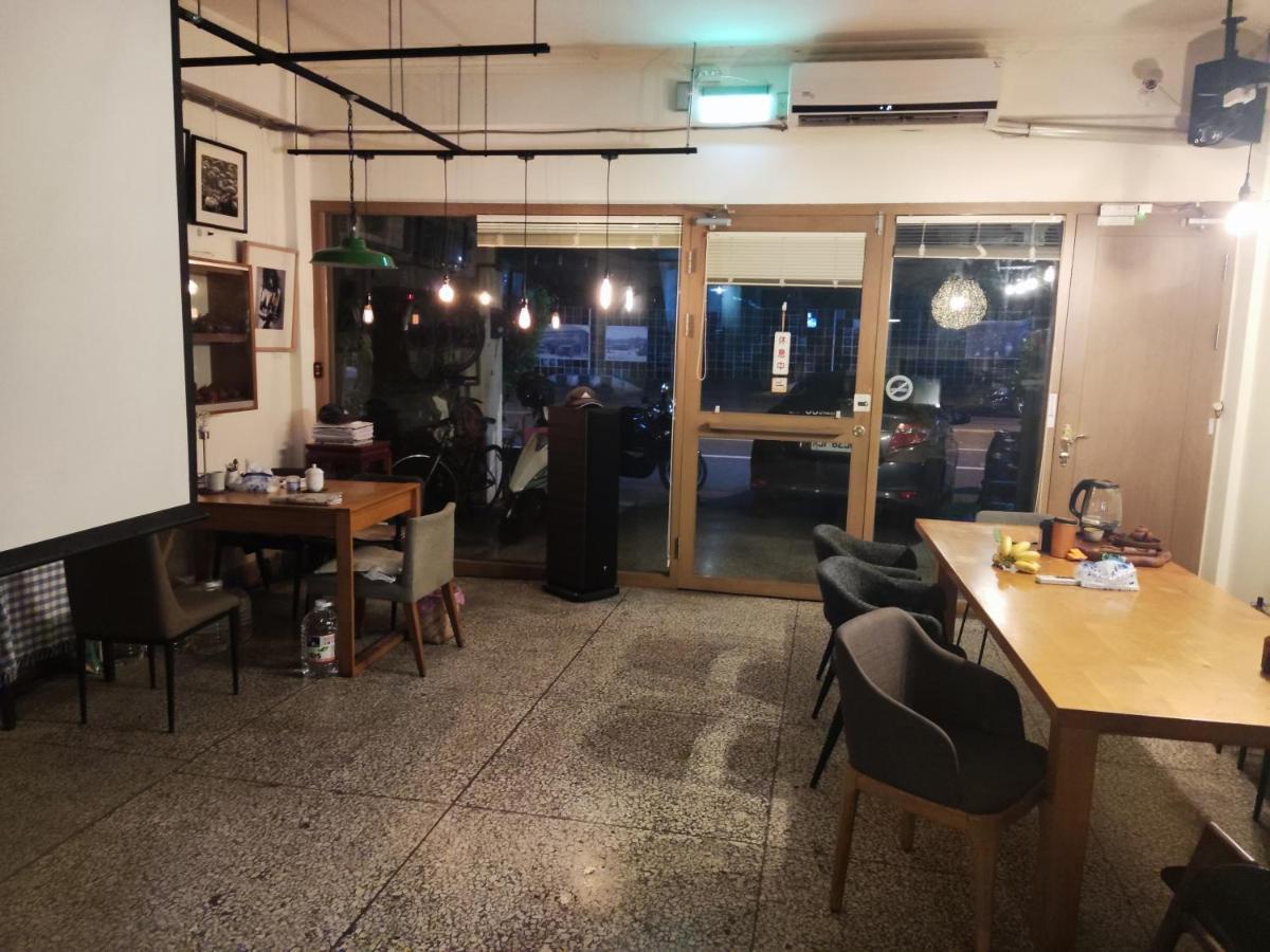 Formosa Backpackers Hostel & Apartment（青年民宿） Hualien Extérieur photo
