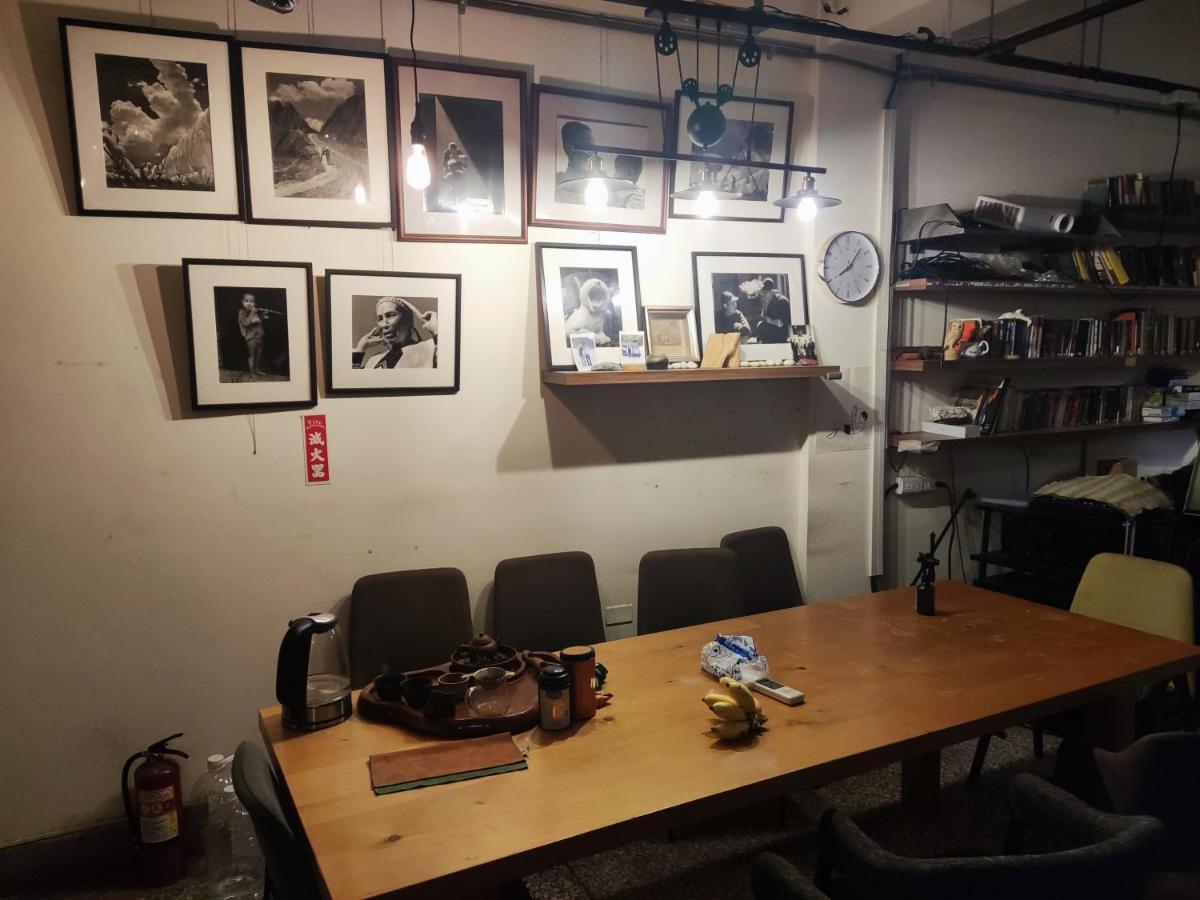 Formosa Backpackers Hostel & Apartment（青年民宿） Hualien Extérieur photo